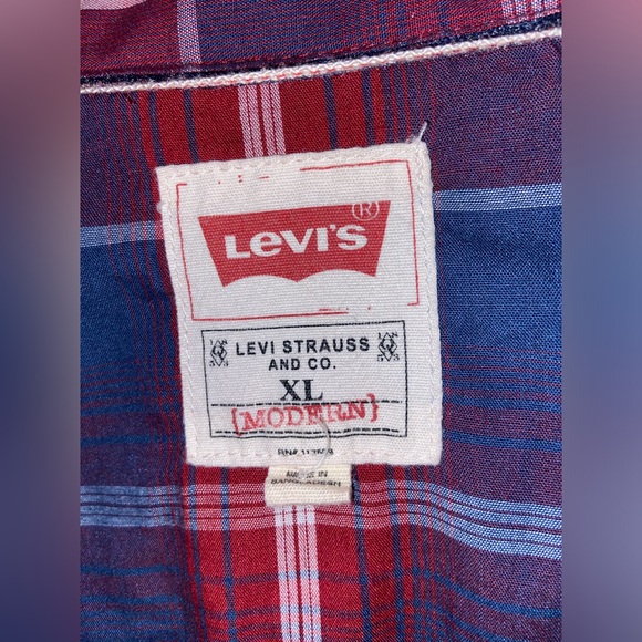 Levi’s Modern Western Plaid Snap Front Long-Sleeve Shirt, Red/Blue, Size XL-EUC - Picture 3 of 6